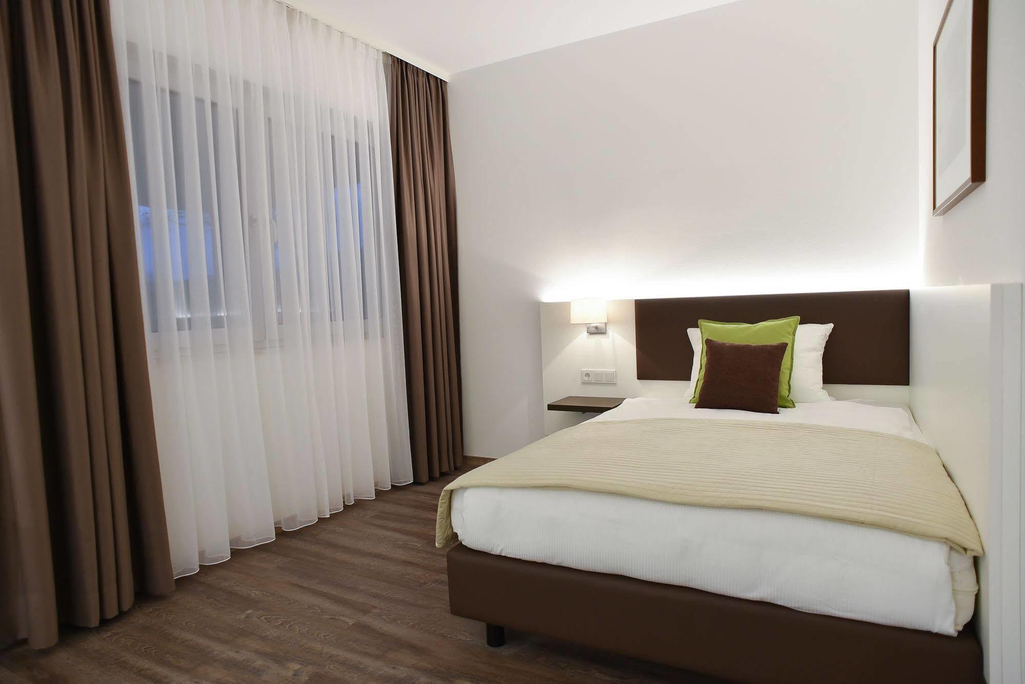 Guesthouse Lichtenau Nussloch Экстерьер фото